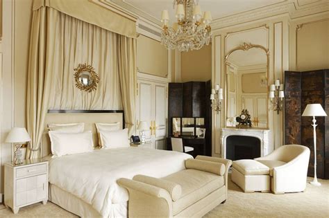 boutique chanel au ritz|Ritz paris suite coco Chanel.